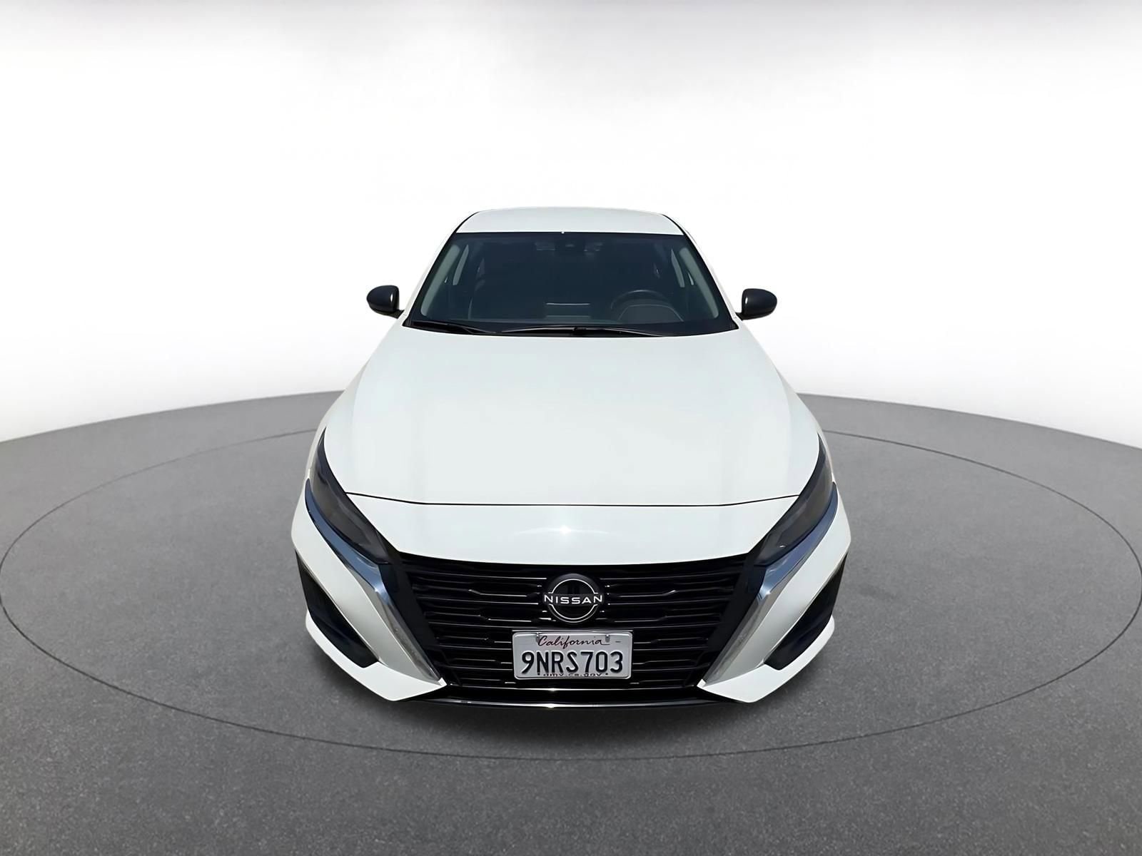 Thumbnail: 2025 Nissan Altima - 4