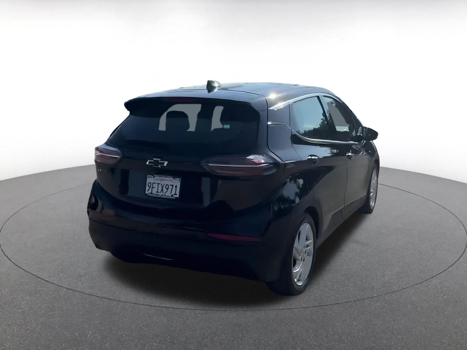 Thumbnail: 2023 Chevrolet Bolt EV - 12