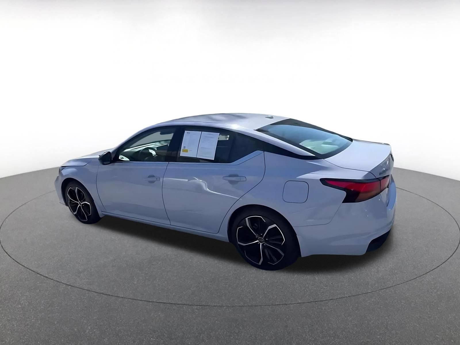 Thumbnail: 2025 Nissan Altima - 10
