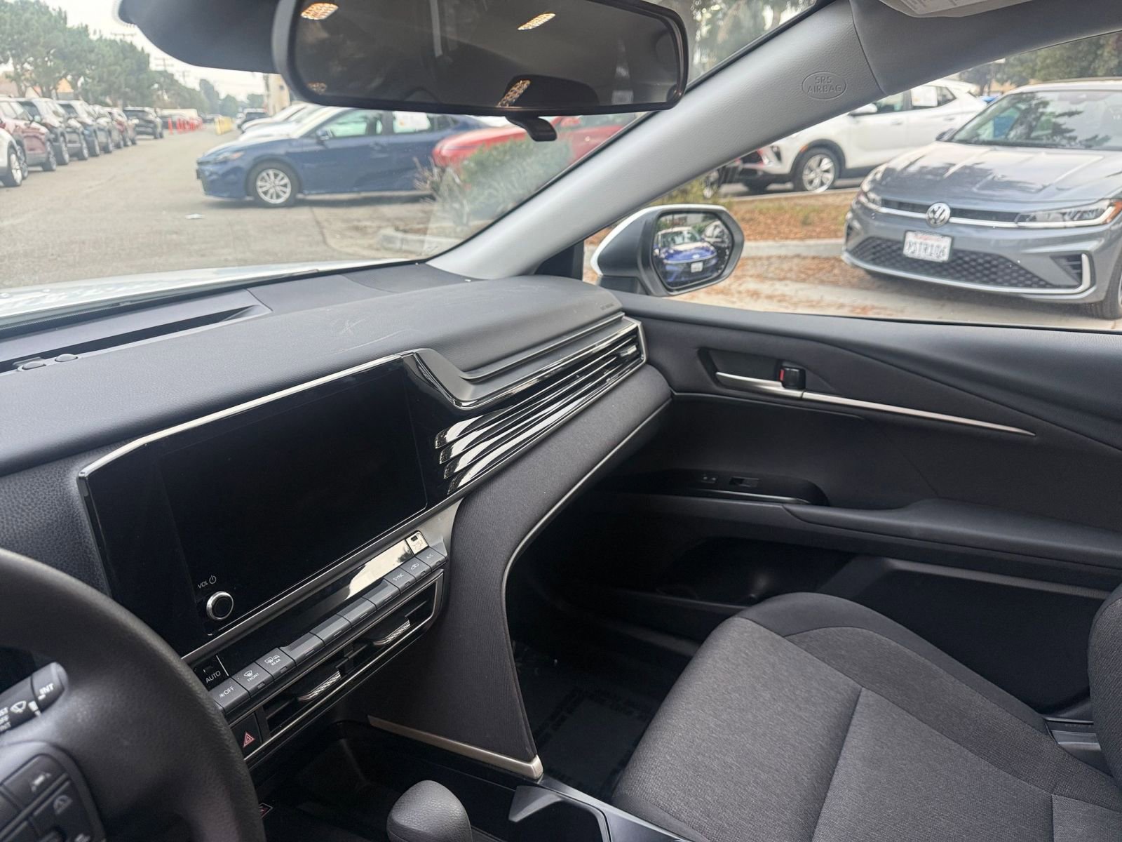 Thumbnail: 2025 Toyota Camry - 31