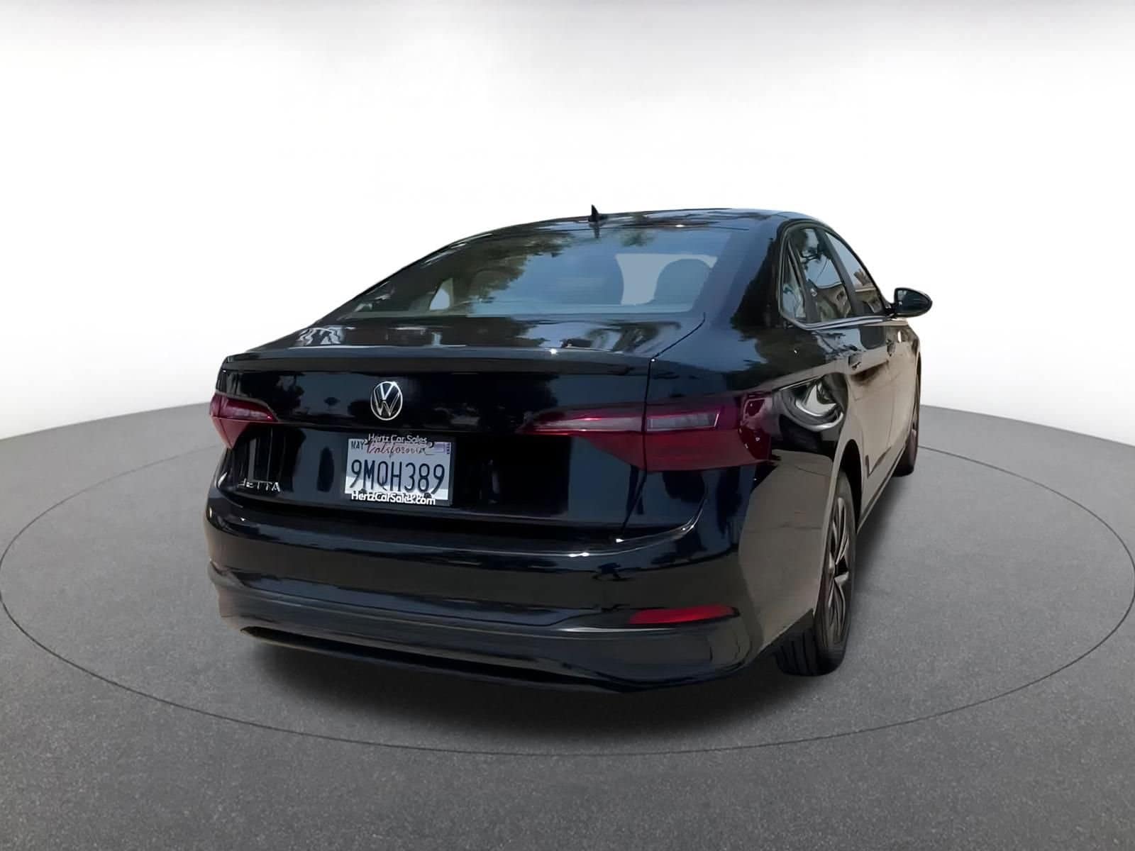 Thumbnail: 2024 Volkswagen Jetta - 14
