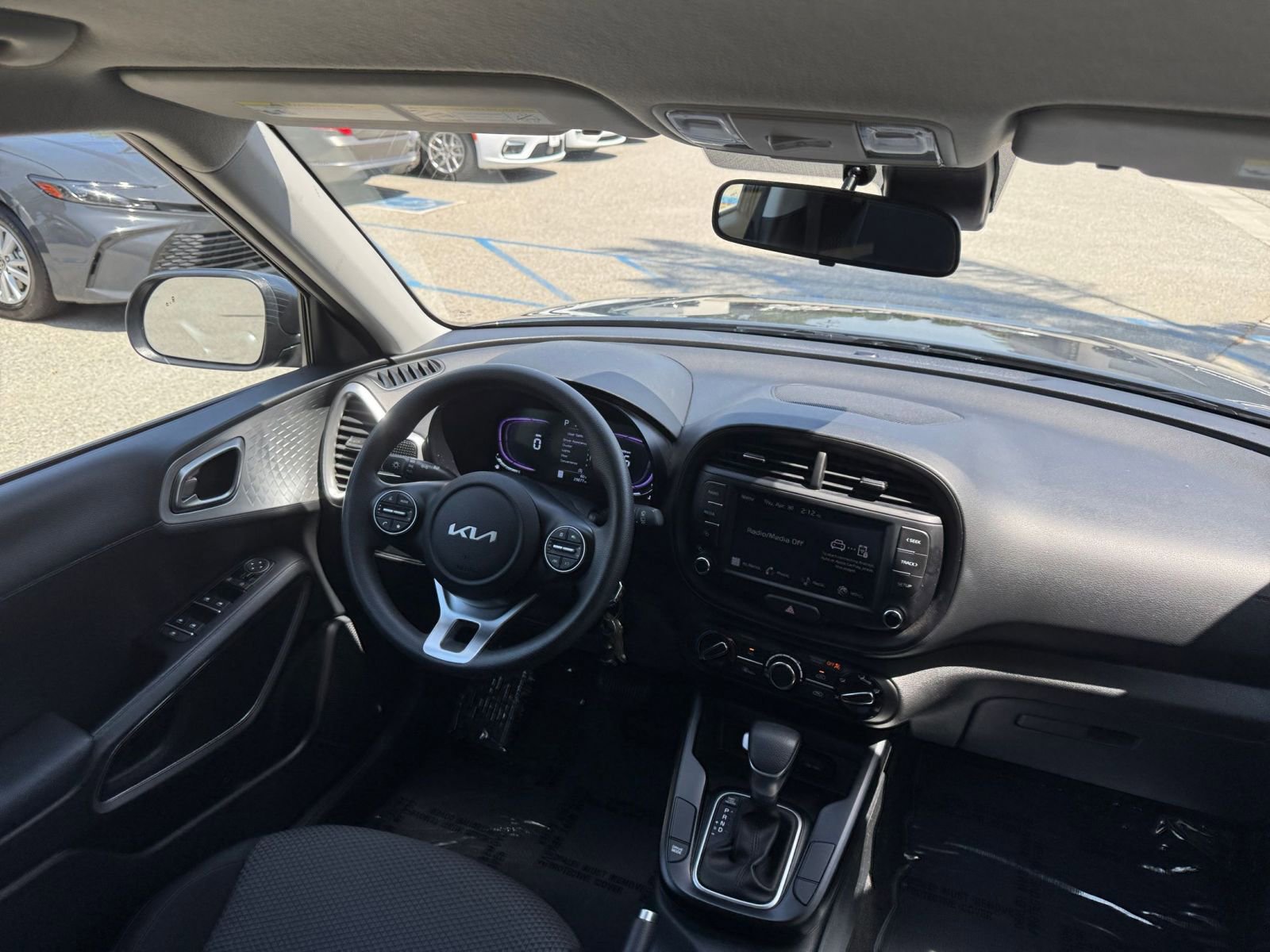 Thumbnail: 2025 Kia Soul - 32