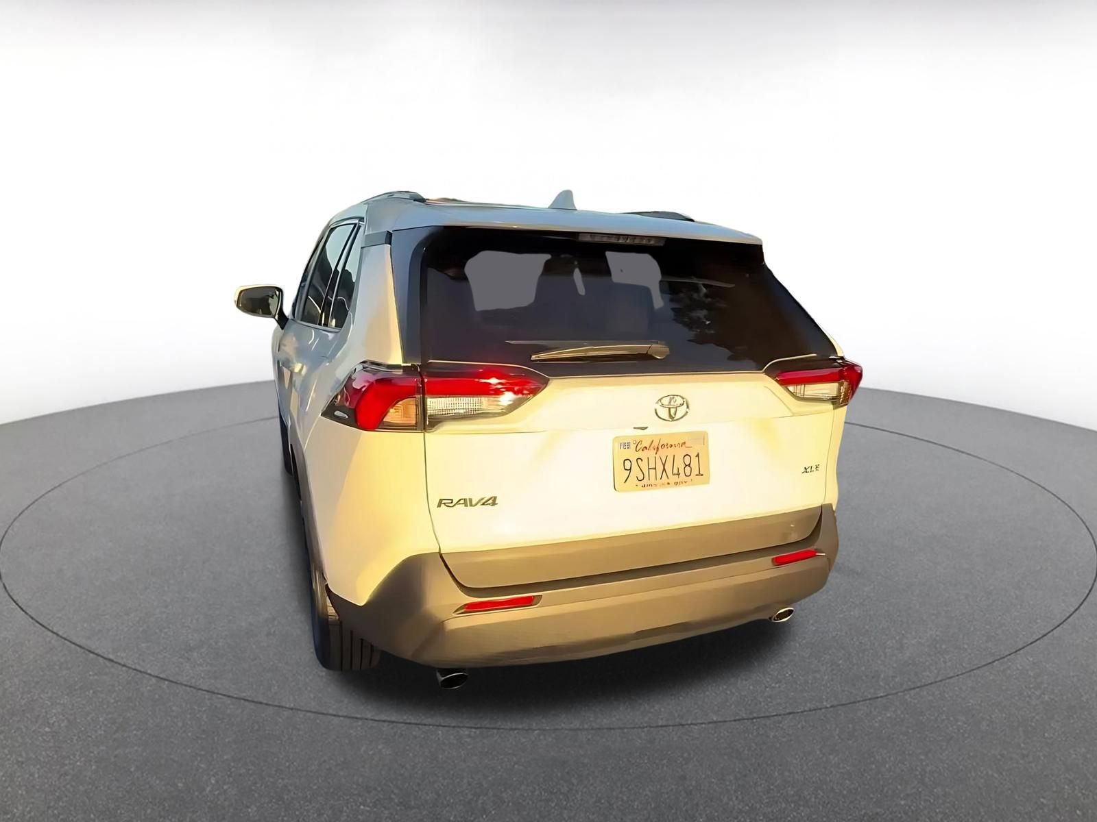 Thumbnail: 2025 Toyota RAV4 - 11