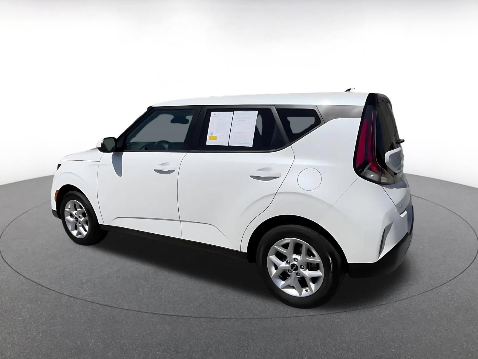 Thumbnail: 2025 Kia Soul - 10