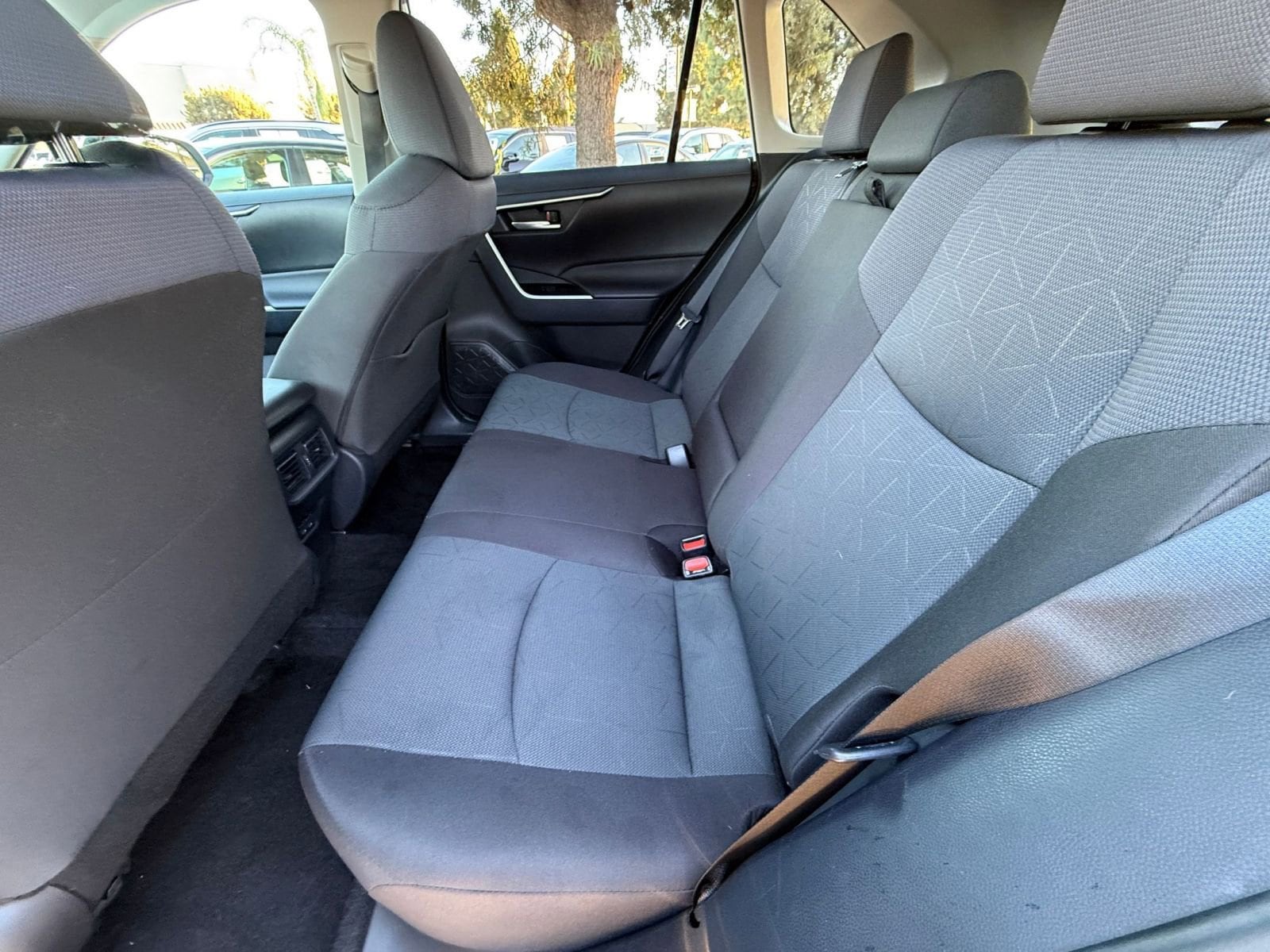 Thumbnail: 2025 Toyota RAV4 - 22