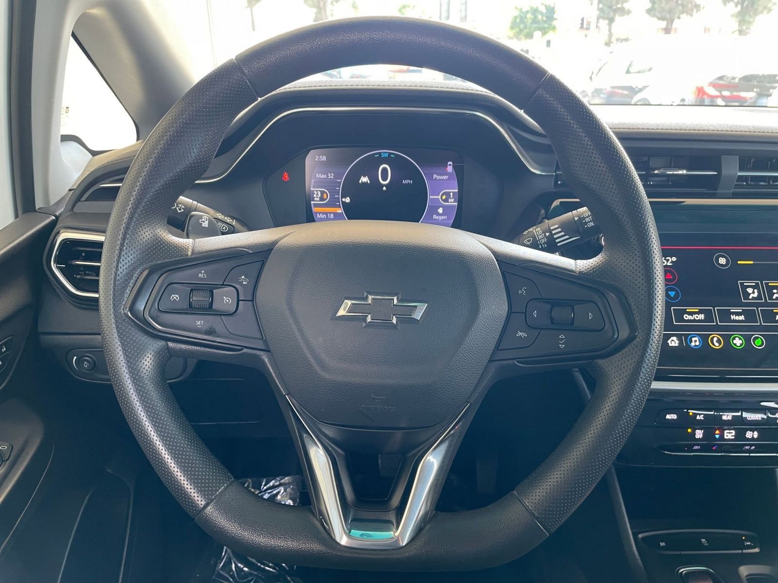 Thumbnail: 2023 Chevrolet Bolt EV - 31