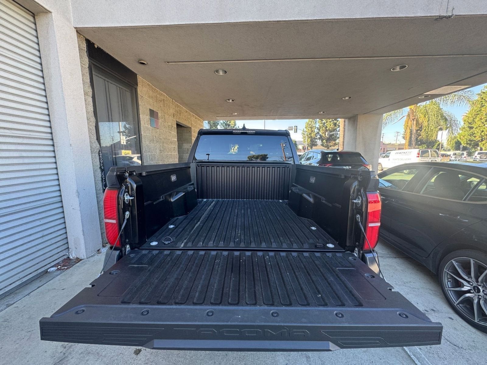 Thumbnail: 2025 Toyota Tacoma - 31