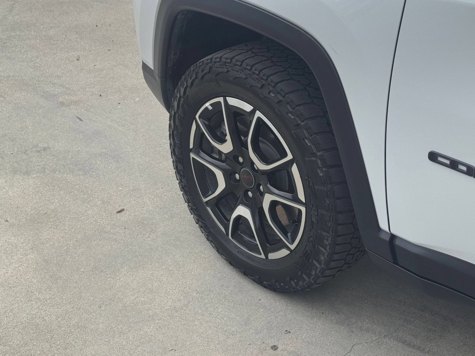 Thumbnail: 2025 Jeep Compass - 29
