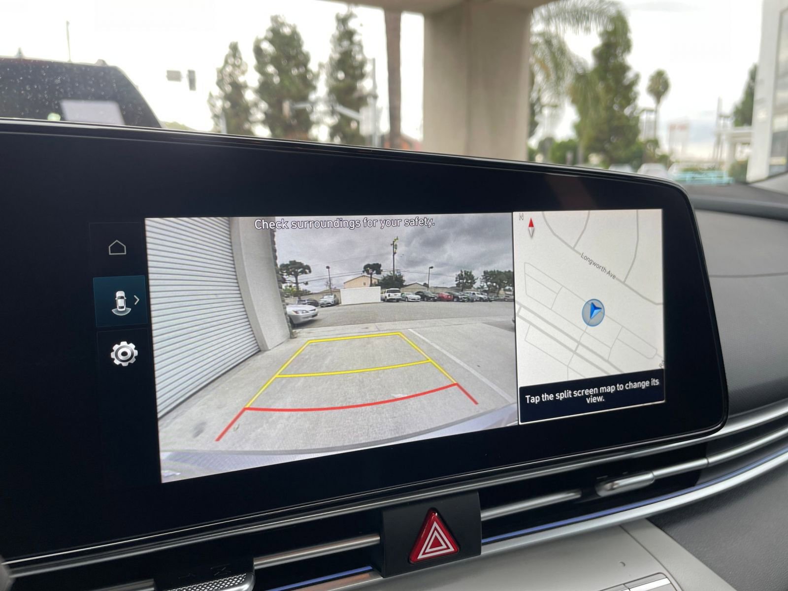 Thumbnail: 2025 Hyundai Elantra - 17