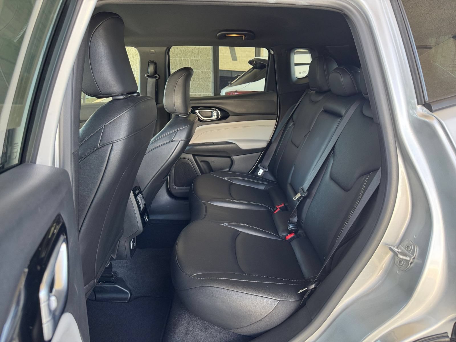 Thumbnail: 2025 Jeep Compass - 27