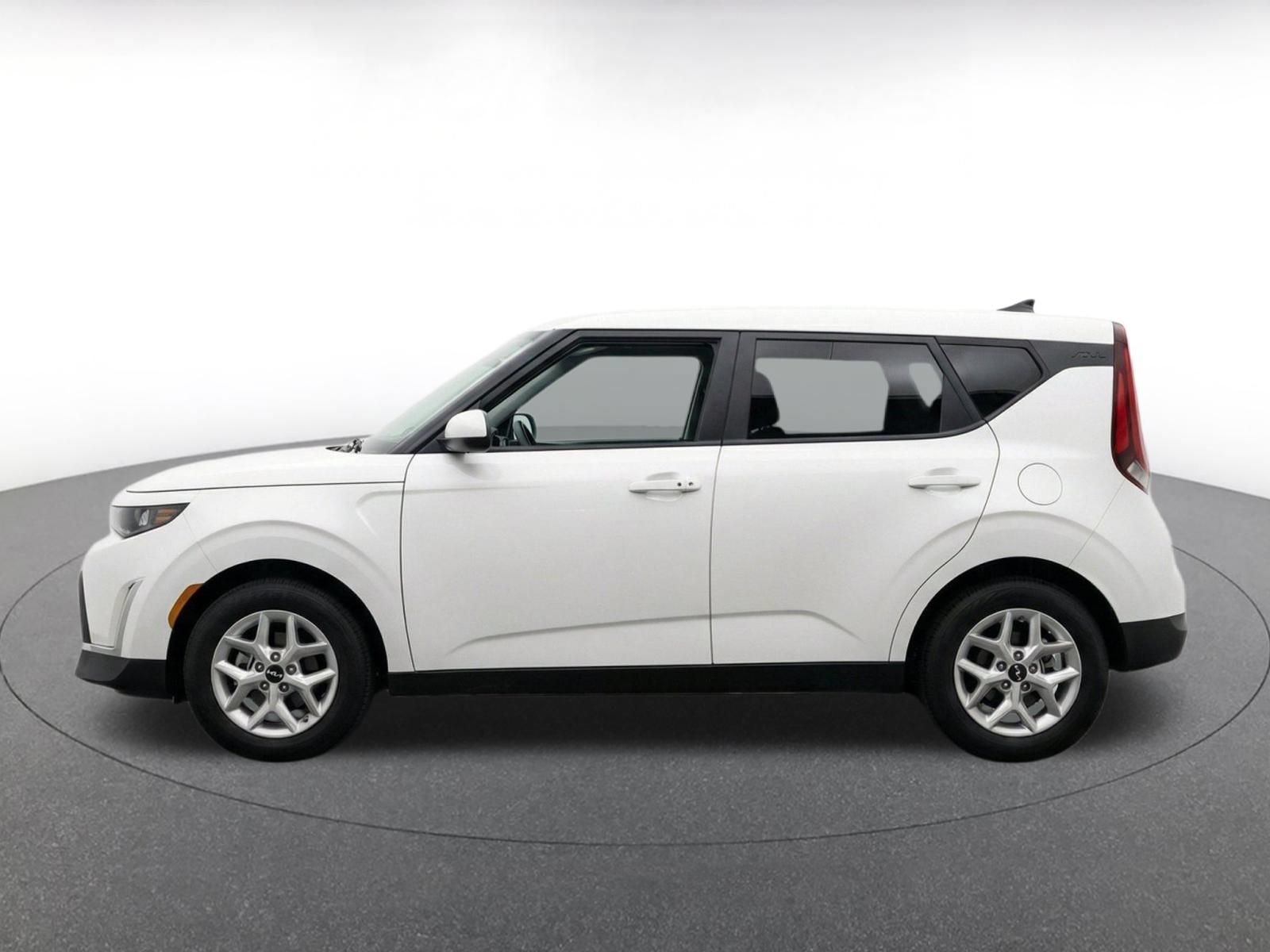 Thumbnail: 2025 Kia Soul - 4