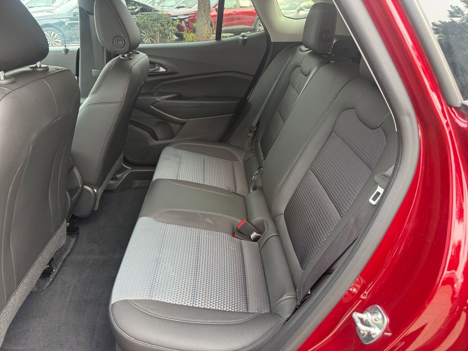 Thumbnail: 2025 Chevrolet Trax - 23