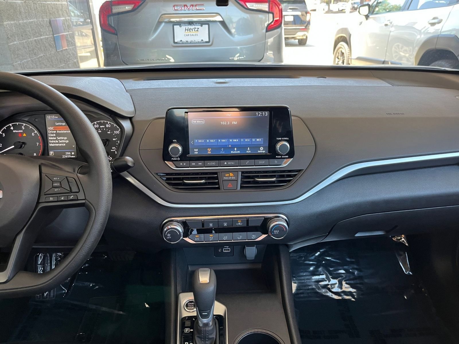 Thumbnail: 2024 Nissan Altima - 18