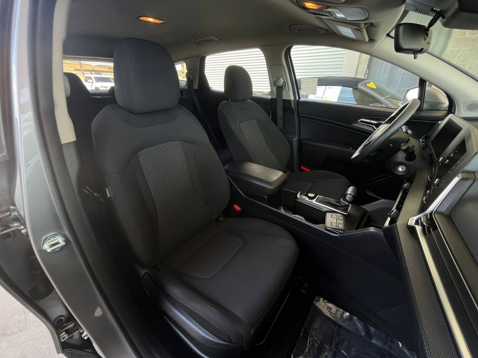 Thumbnail: 2024 Kia Sportage - 35