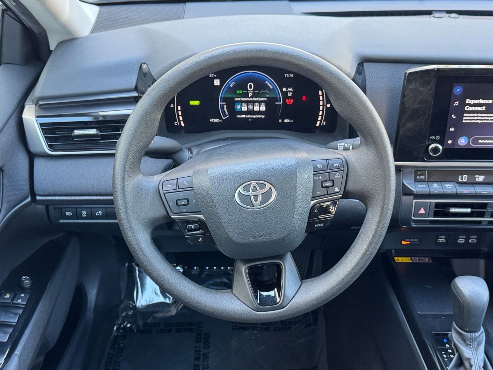 Thumbnail: 2025 Toyota Camry - 28