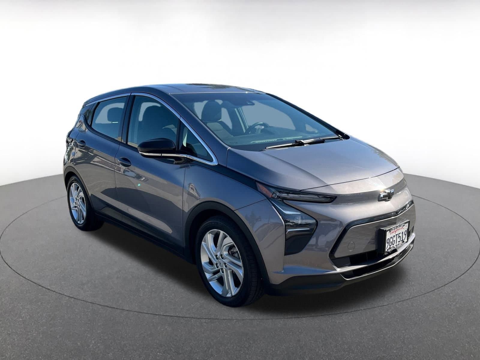 Thumbnail: 2023 Chevrolet Bolt EV - 1