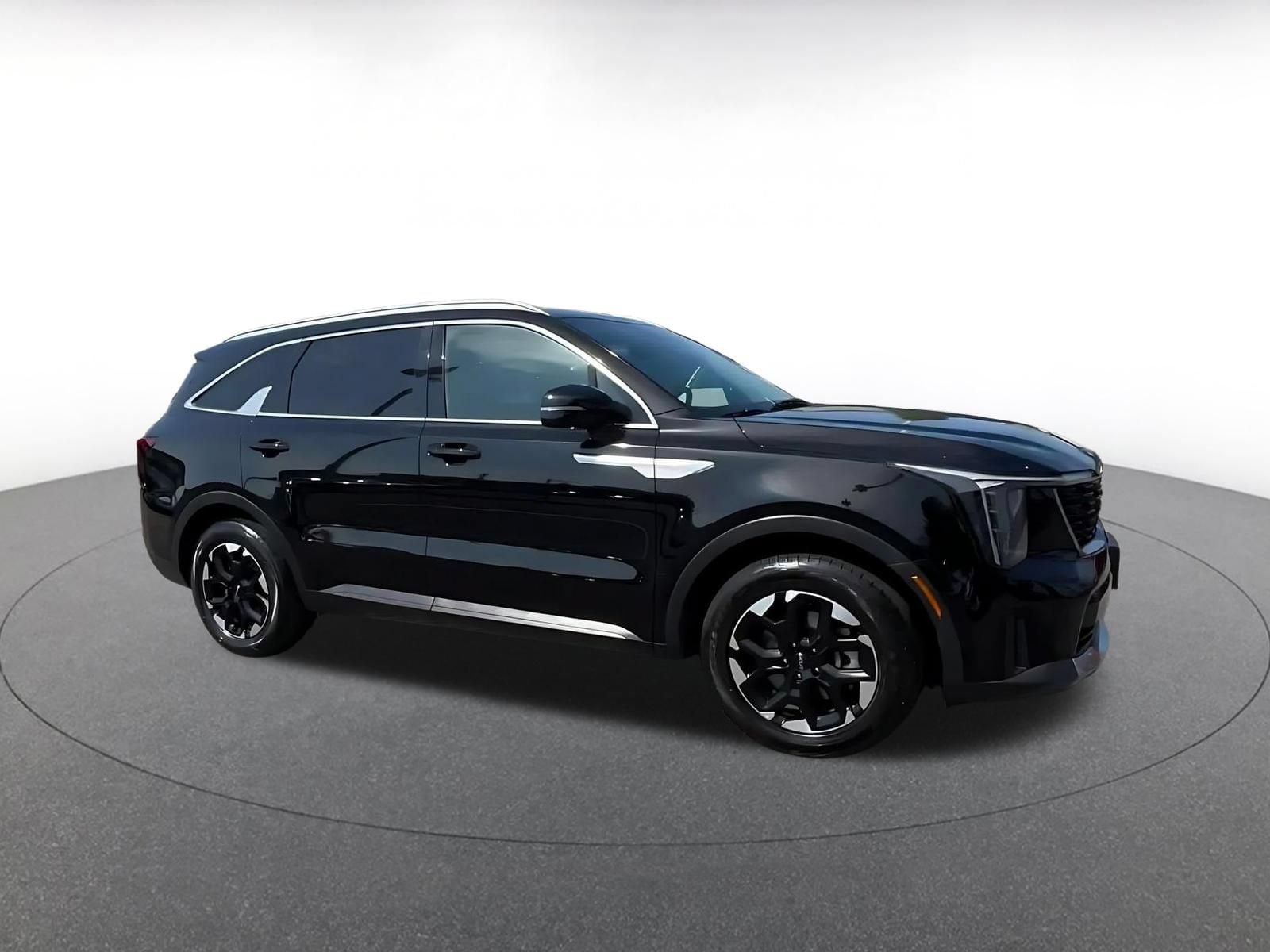 Thumbnail: 2024 Kia Sorento - 2