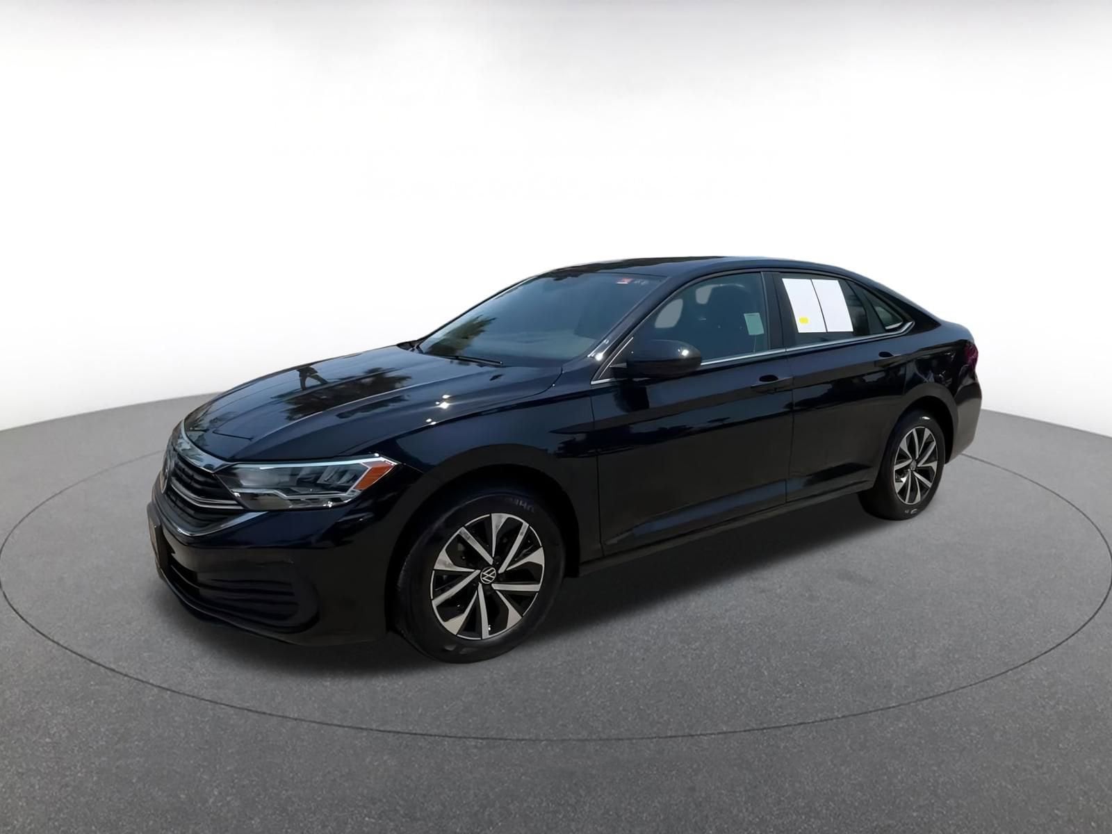 Thumbnail: 2024 Volkswagen Jetta - 8