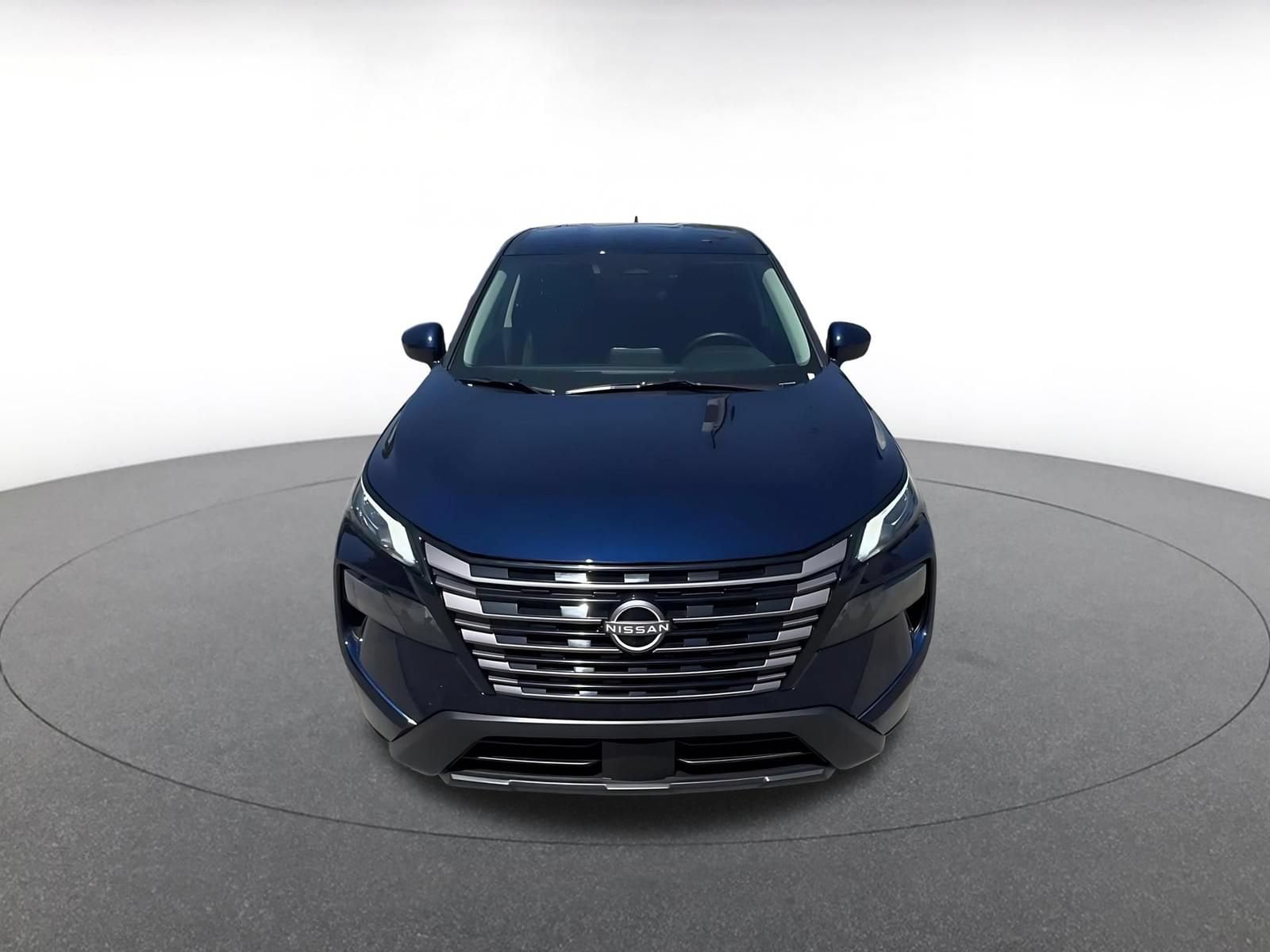 Thumbnail: 2026 Nissan Rogue - 4