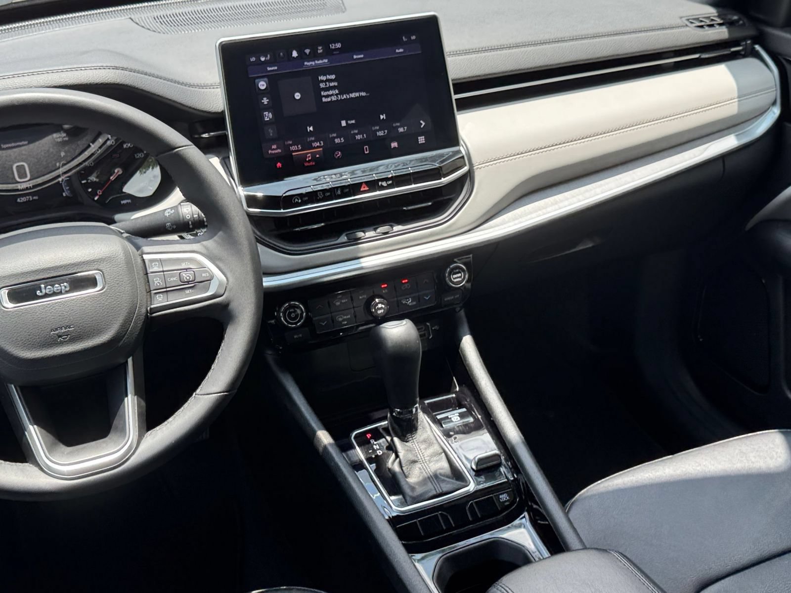 Thumbnail: 2025 Jeep Compass - 20