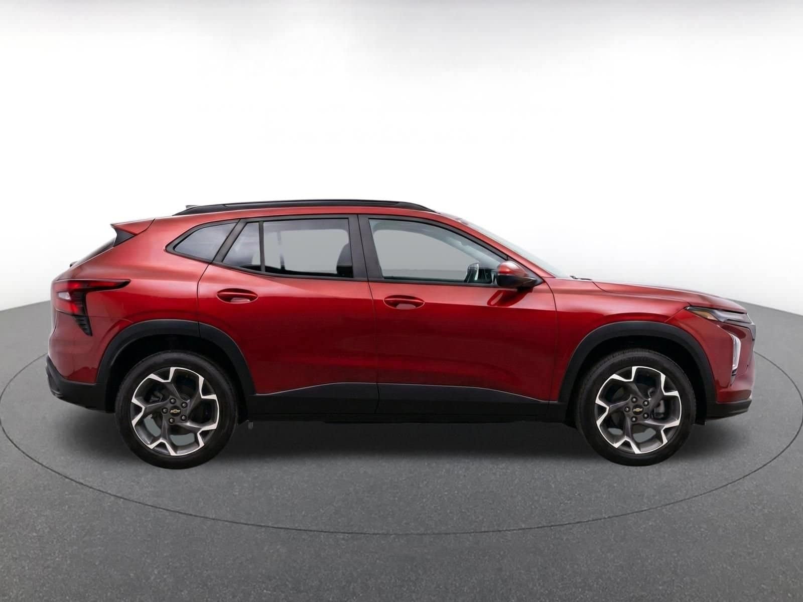 Thumbnail: 2025 Chevrolet Trax - 9