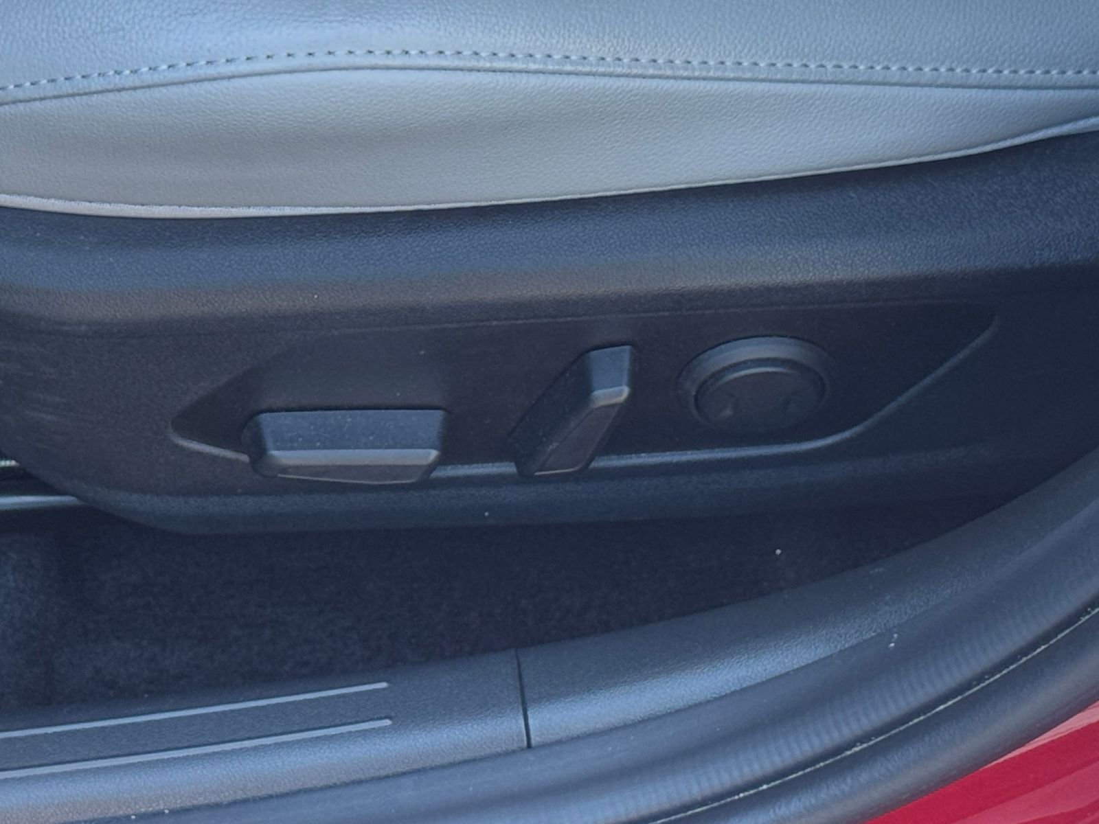 Thumbnail: 2025 Hyundai Elantra - 24