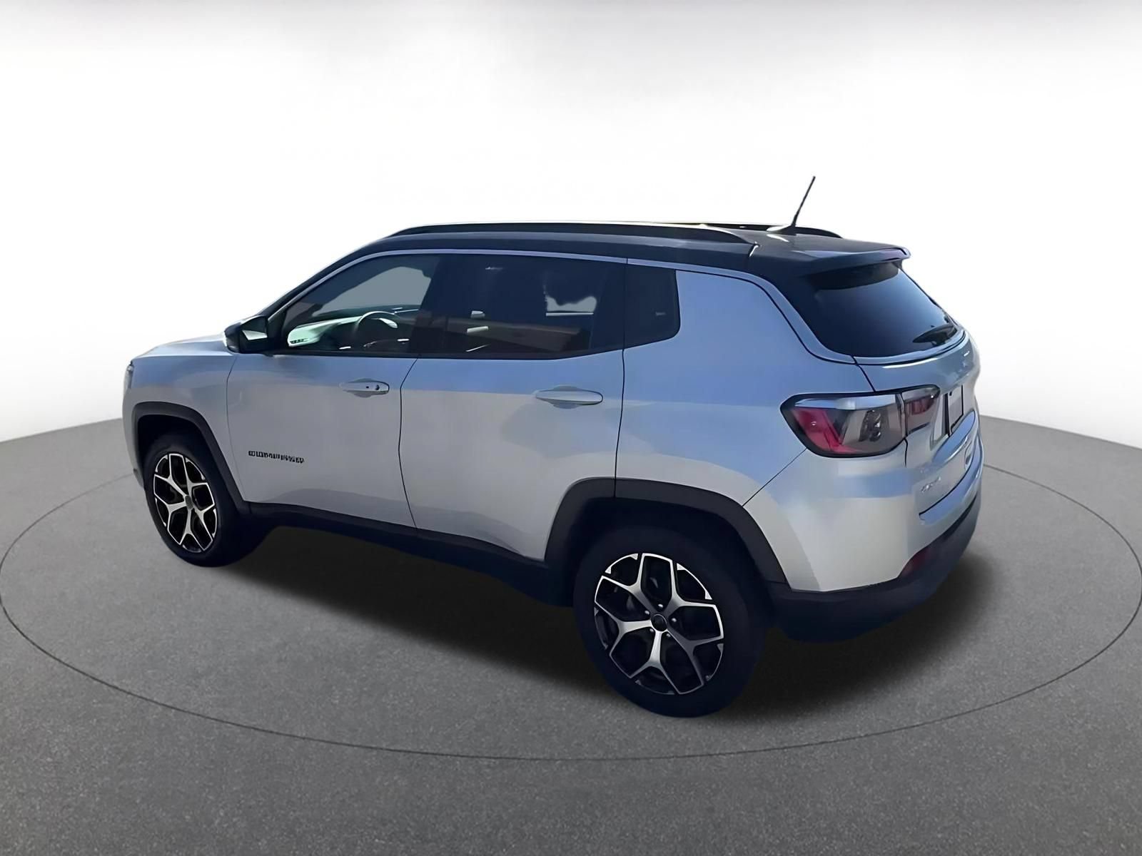 Thumbnail: 2025 Jeep Compass - 10