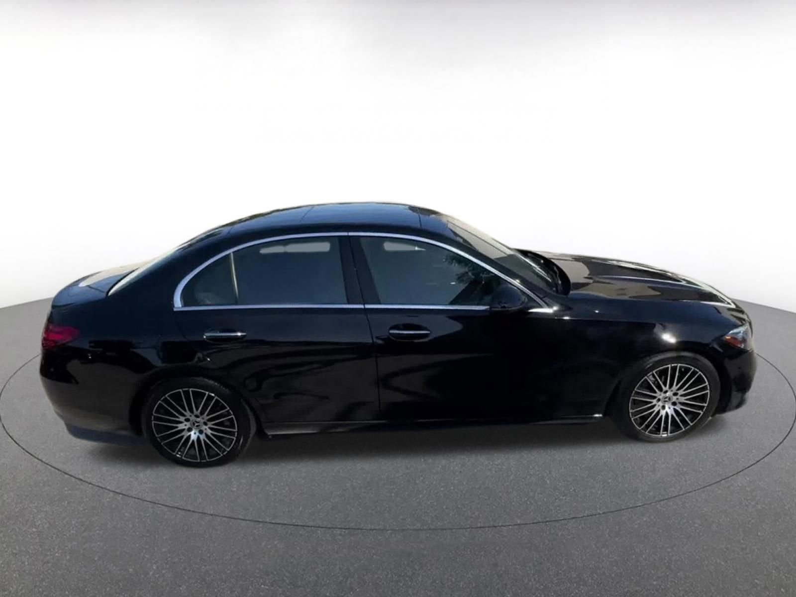 Thumbnail: 2024 Mercedes-Benz C-Class - 16