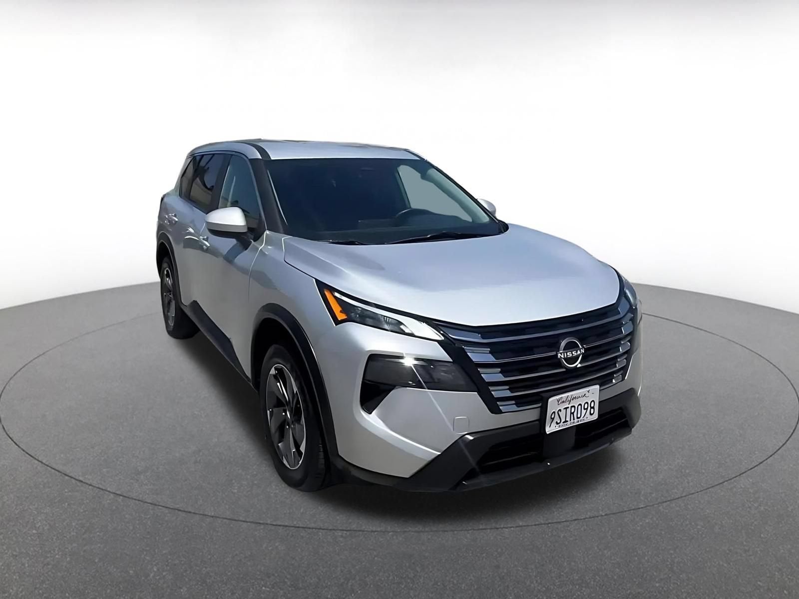 Thumbnail: 2025 Nissan Rogue - 3