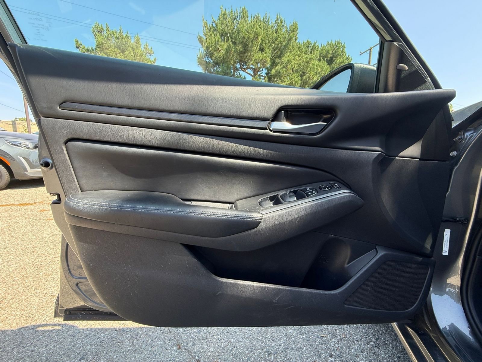 Thumbnail: 2025 Nissan Altima - 18