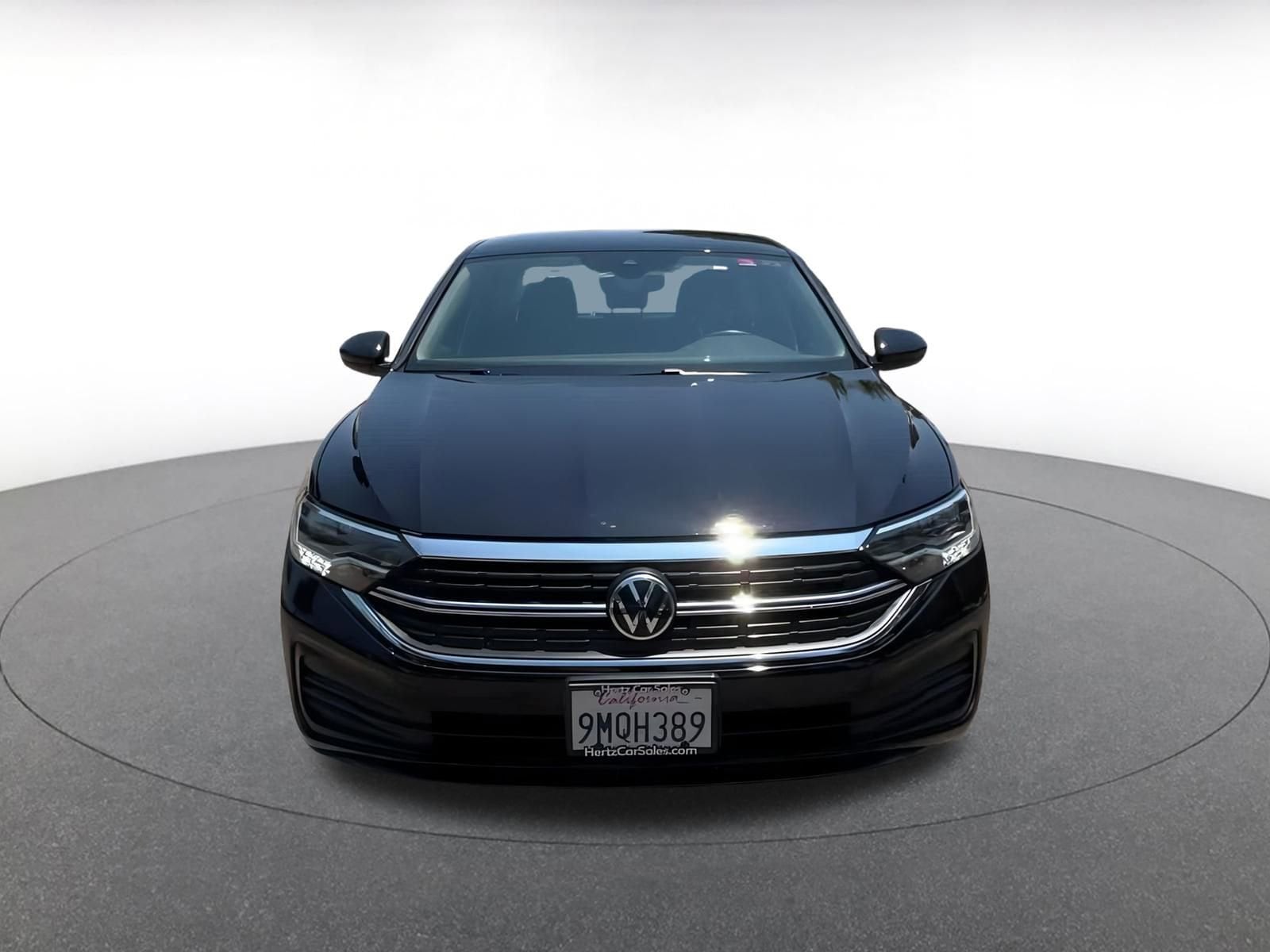 Thumbnail: 2024 Volkswagen Jetta - 4