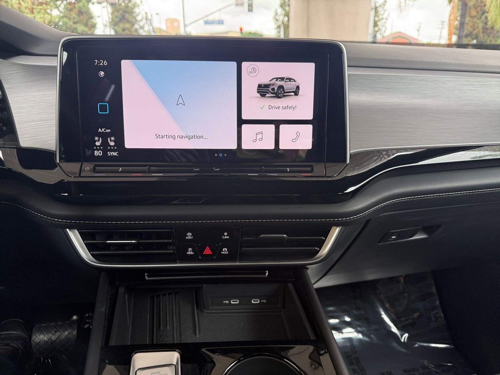 Thumbnail: 2025 Volkswagen Atlas - 18