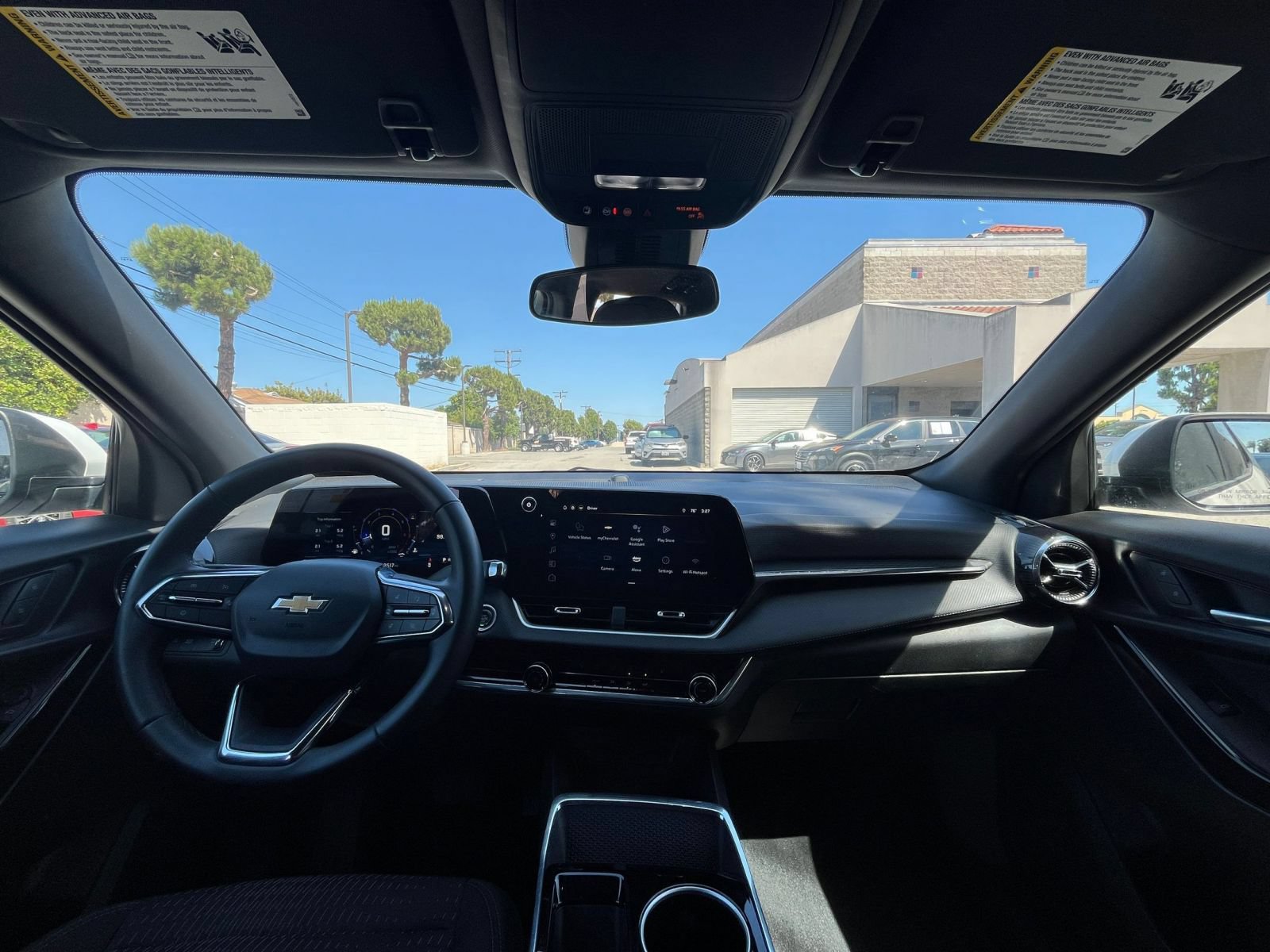 Thumbnail: 2025 Chevrolet Equinox - 33