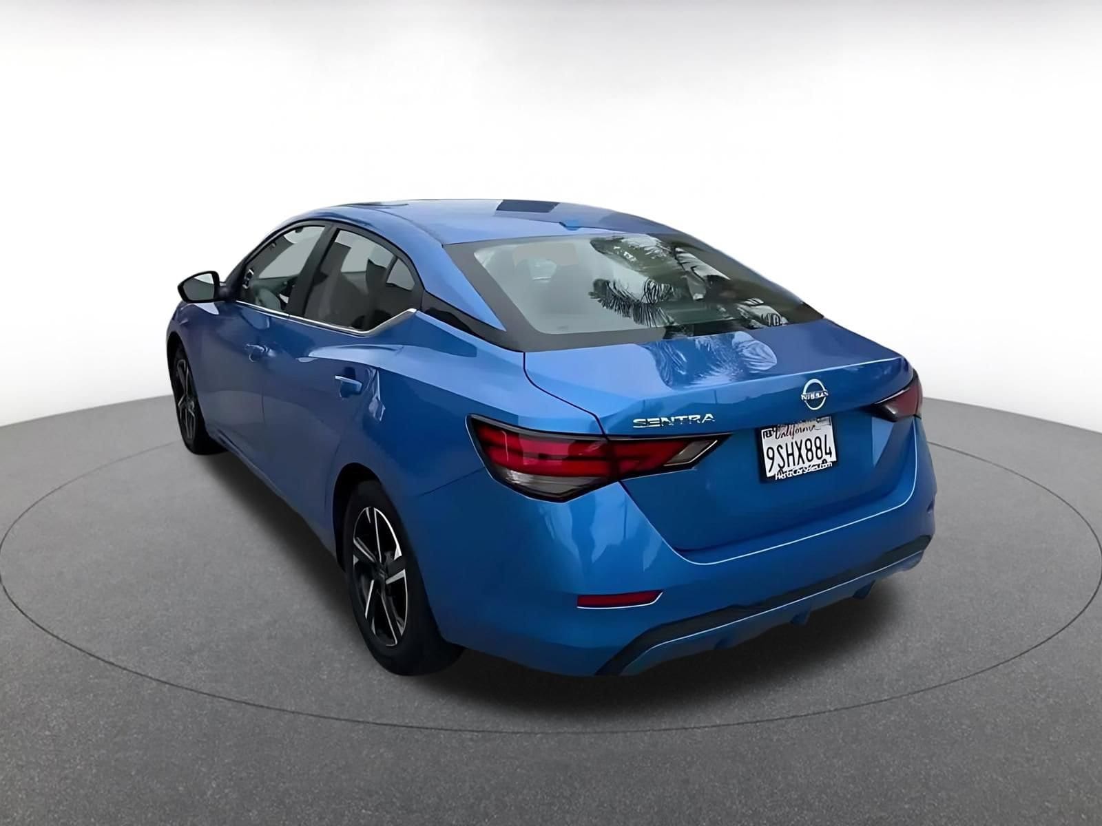 Thumbnail: 2025 Nissan Sentra - 11