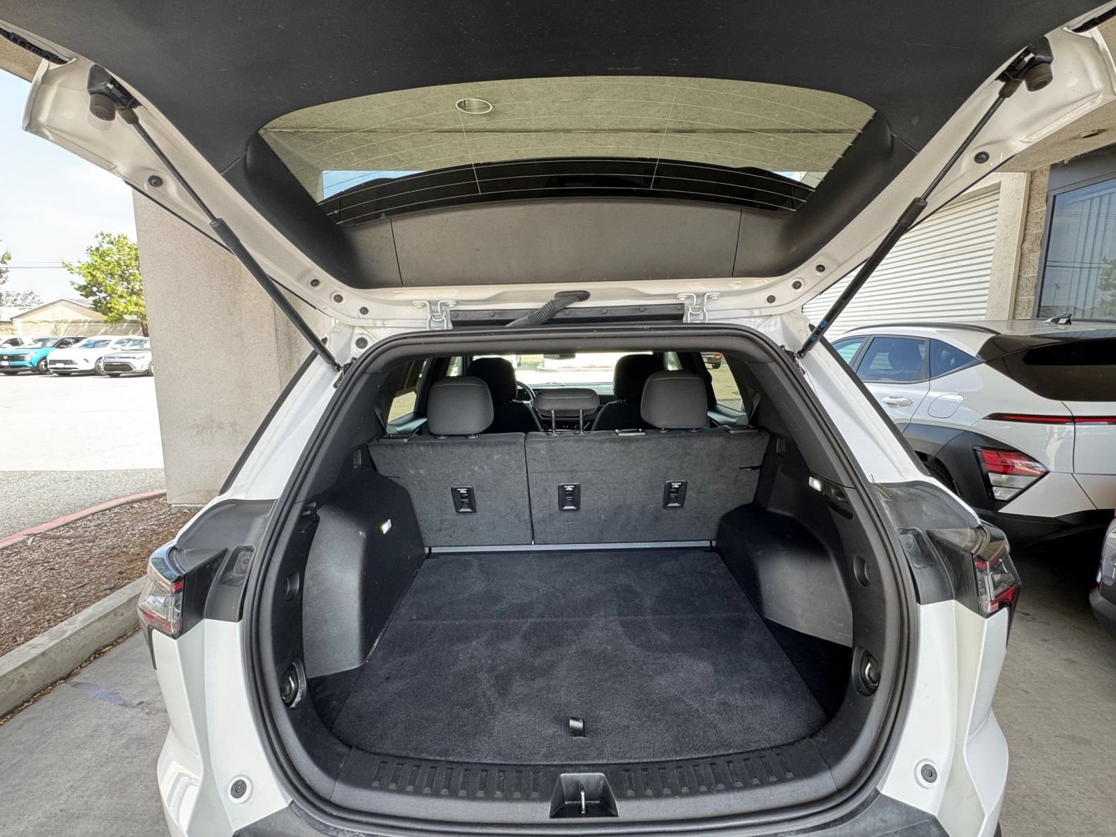 Thumbnail: 2025 Chevrolet Equinox - 31