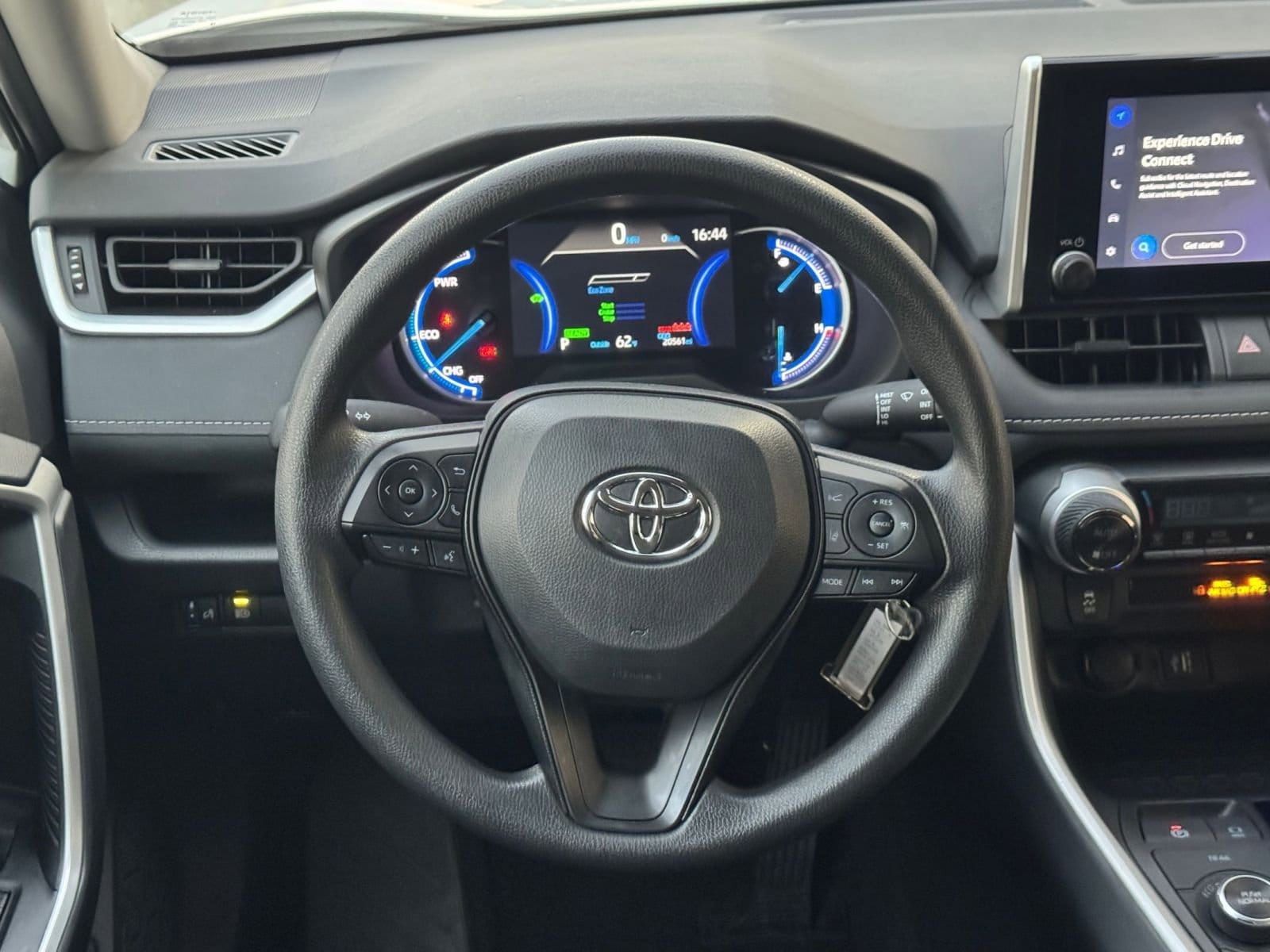 Thumbnail: 2025 Toyota RAV4 - 27