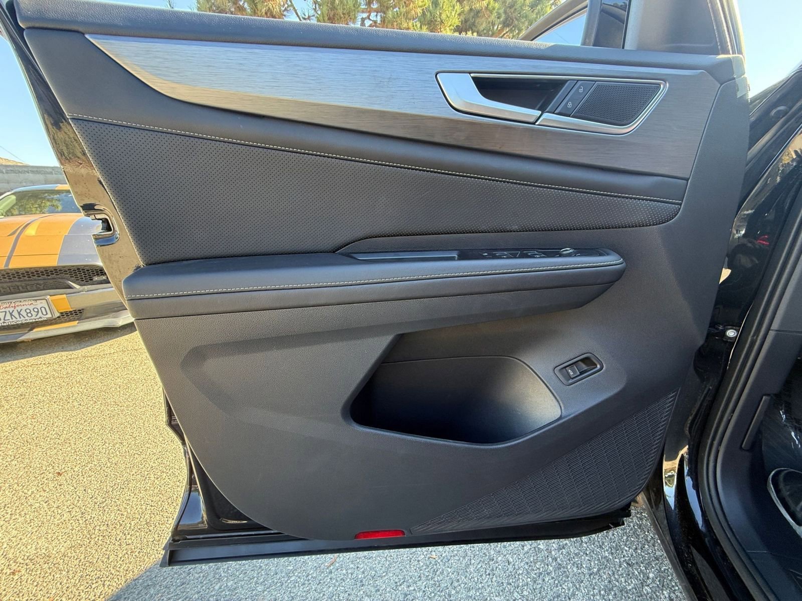 Thumbnail: 2025 Volkswagen Atlas - 20