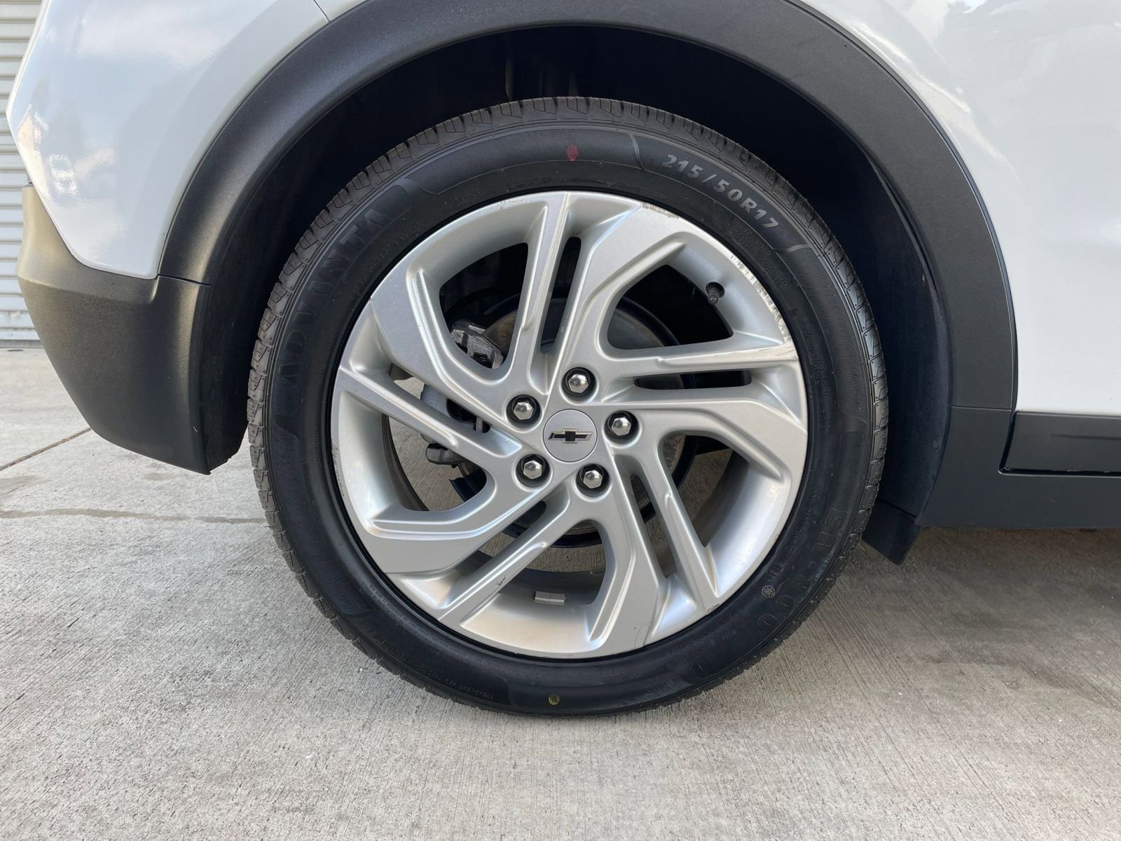 Thumbnail: 2023 Chevrolet Bolt EV - 33