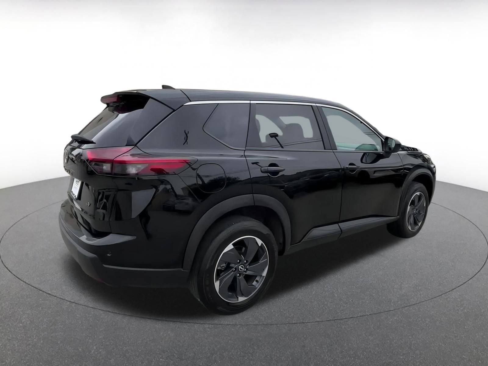 Thumbnail: 2024 Nissan Rogue - 15