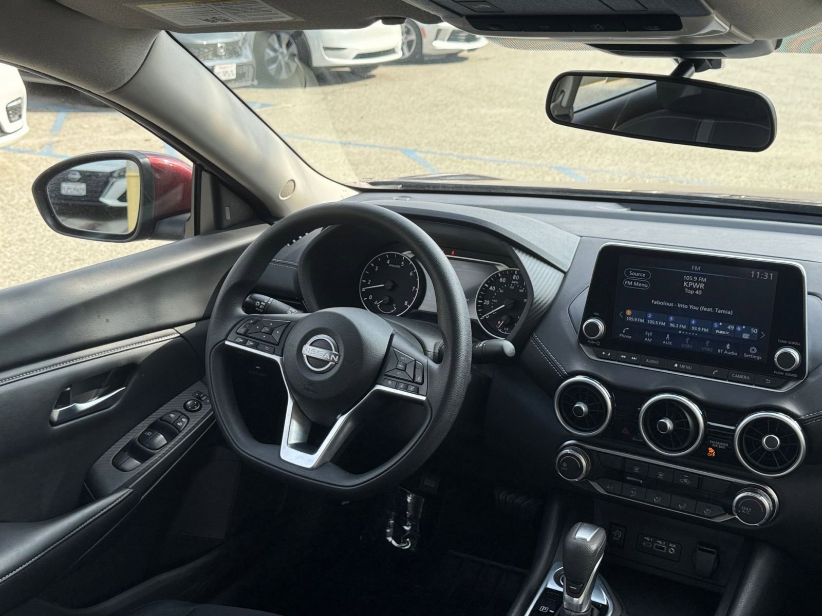 Thumbnail: 2025 Nissan Sentra - 32