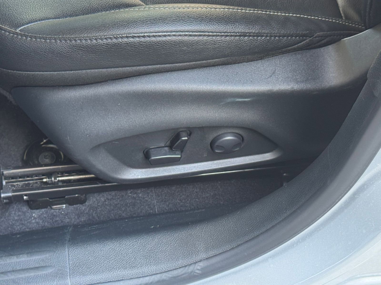 Thumbnail: 2025 Jeep Compass - 22