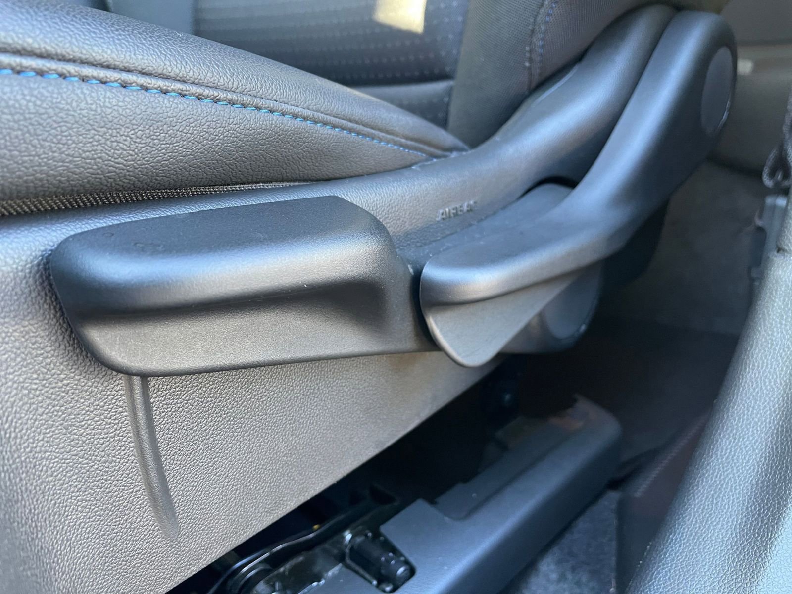 Thumbnail: 2025 Chevrolet Trax - 23