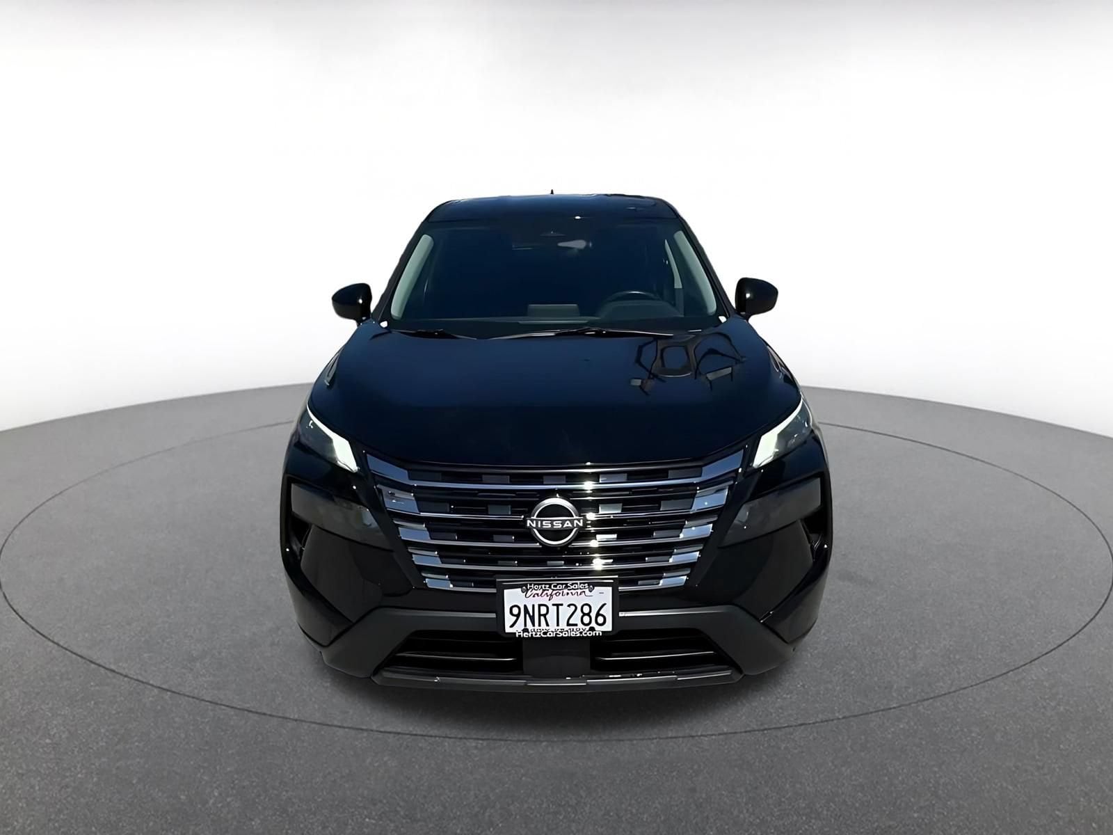 Thumbnail: 2025 Nissan Rogue - 4