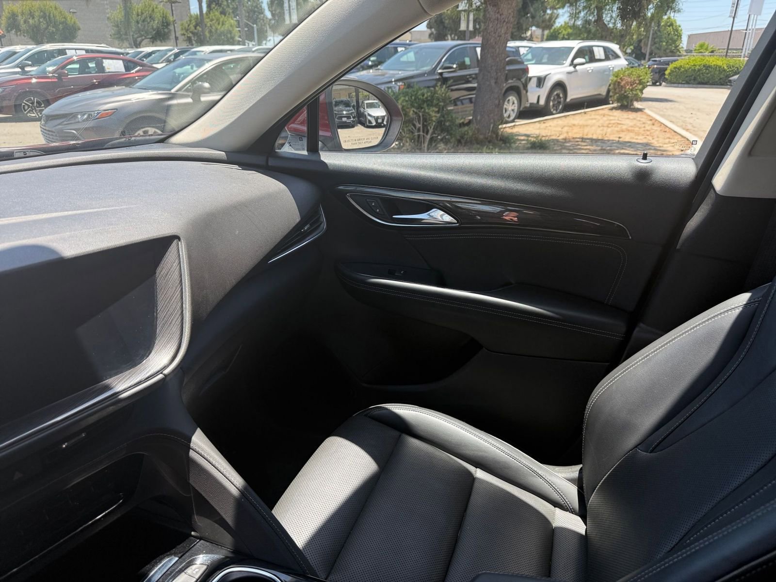 Thumbnail: 2023 Buick Envision - 31