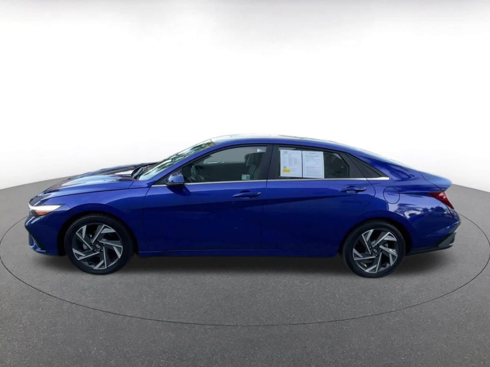 Thumbnail: 2025 Hyundai Elantra - 9