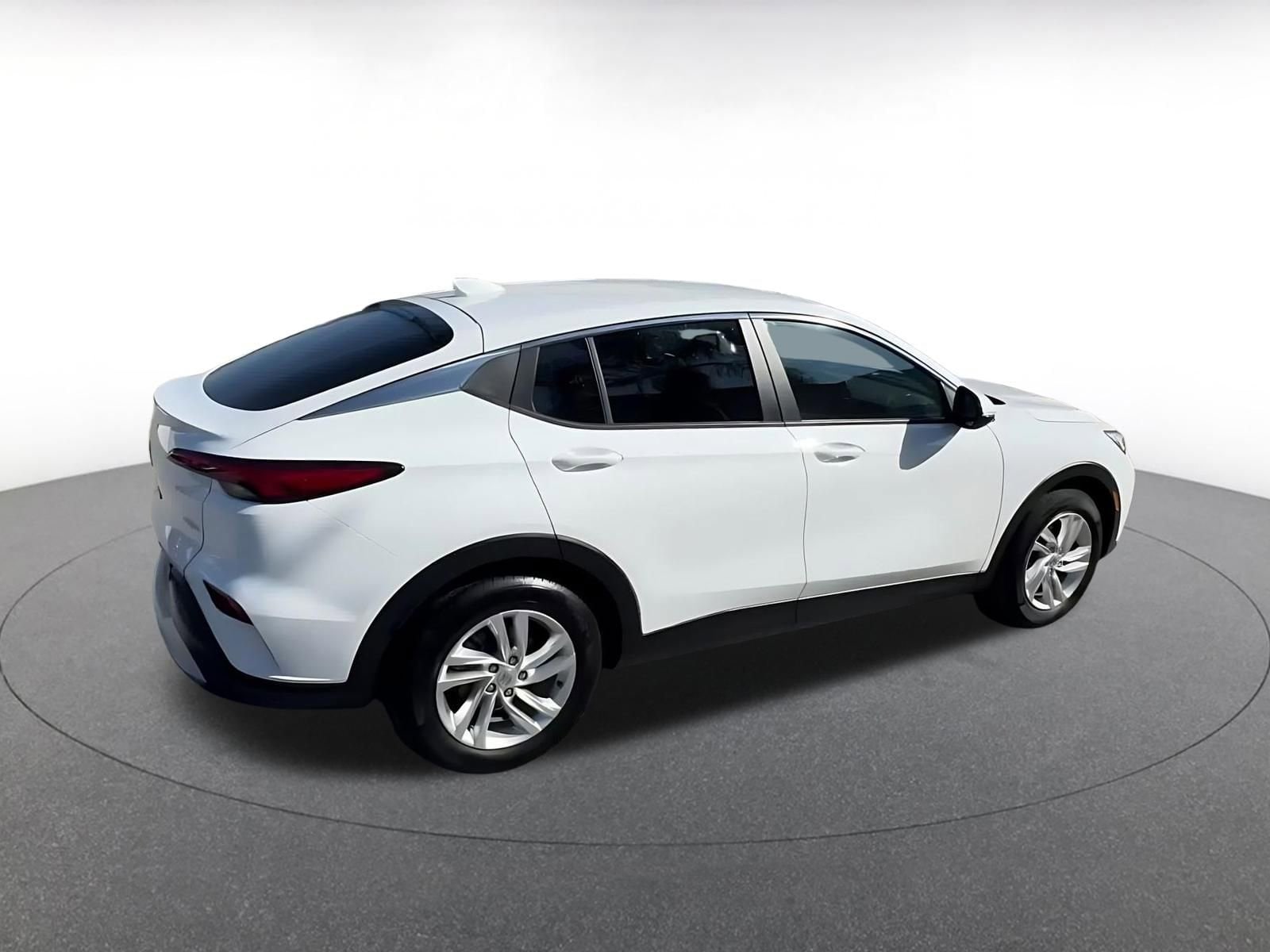 Thumbnail: 2025 Buick Envista - 14