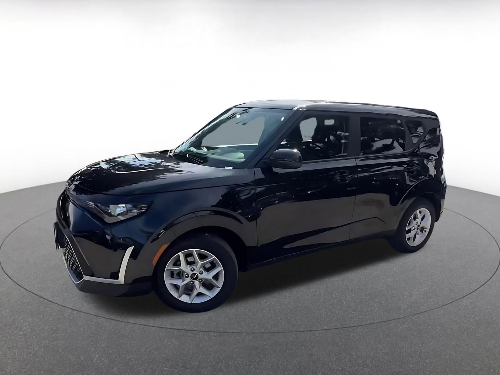 Thumbnail: 2025 Kia Soul - 8