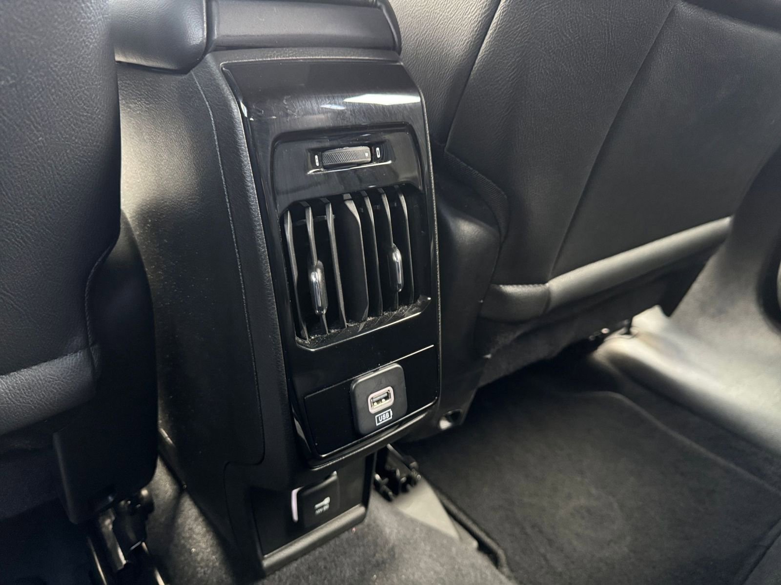 Thumbnail: 2025 Jeep Compass - 23