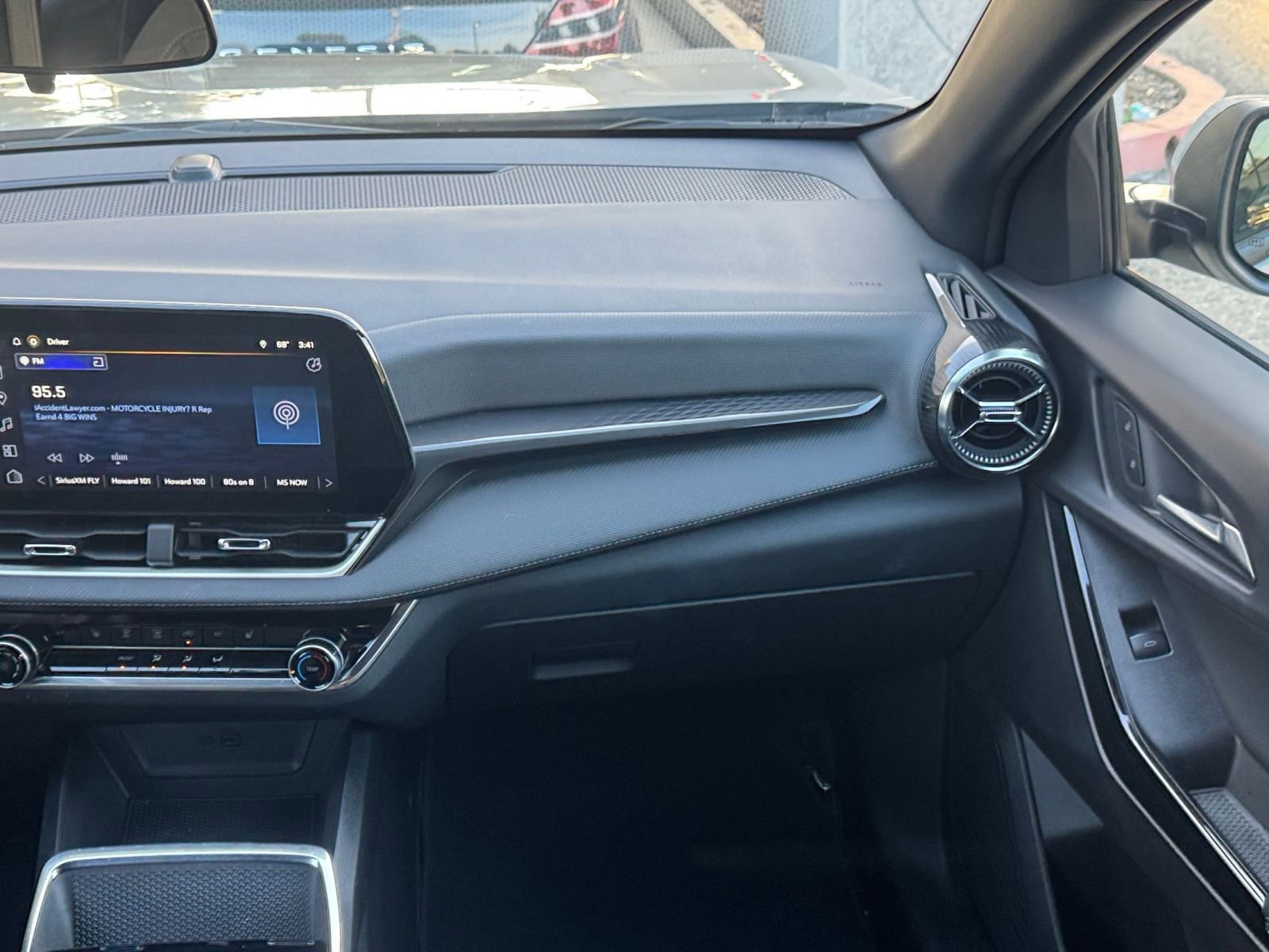 Thumbnail: 2025 Chevrolet Equinox - 34