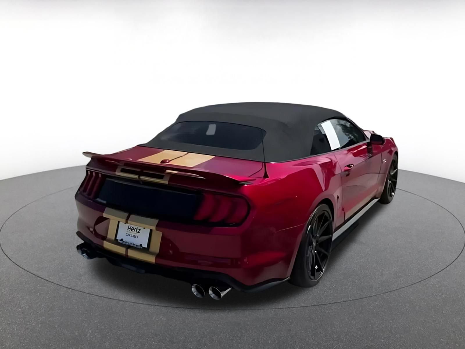 Thumbnail: 2022 Ford Mustang - 12